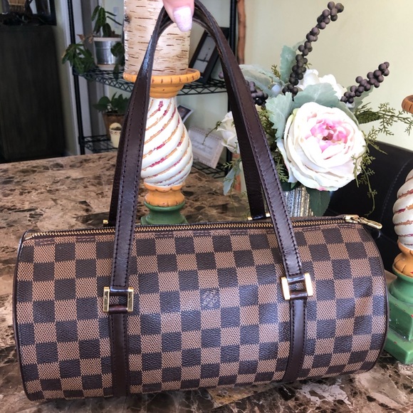 Louis Vuitton Handbags - AUTH Louis Vuitton Damier Ebene Papillon 30 MINT🌺